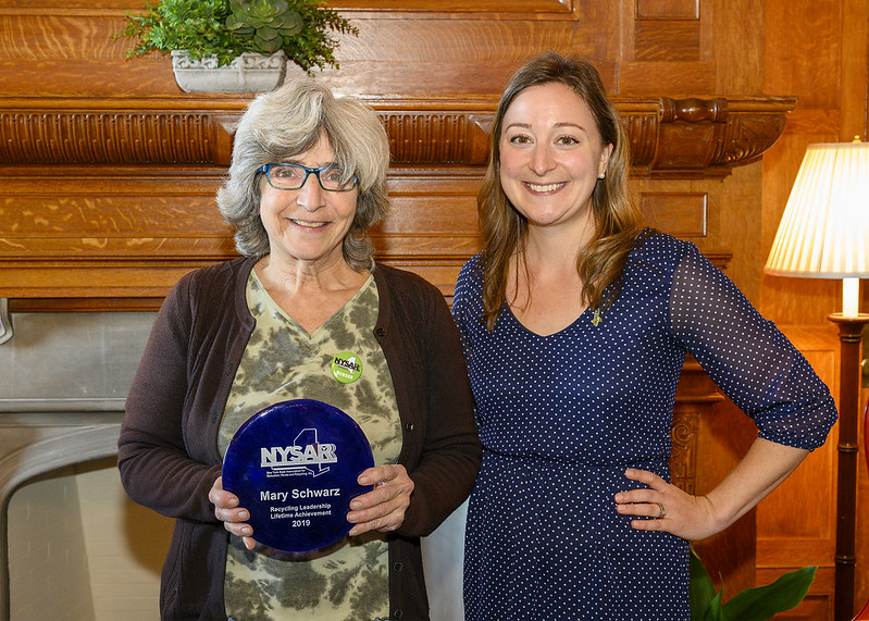 Mary Schwarz & NYSAR3 President, Kelli Timbrook